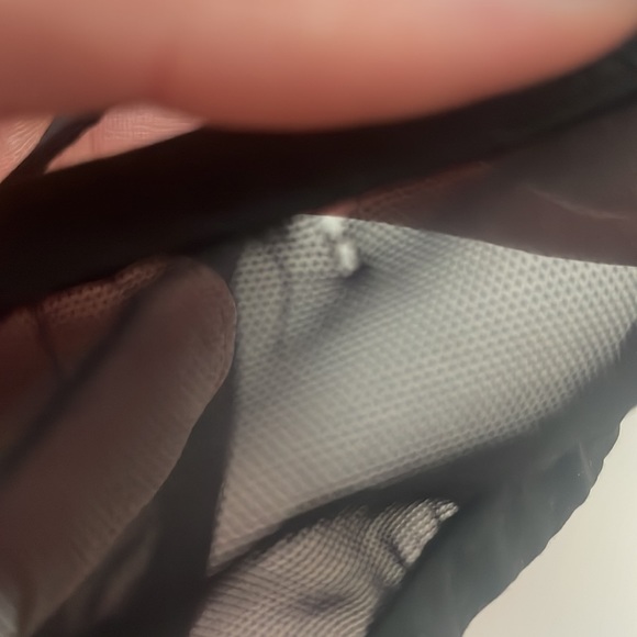 Victoria Secret strappy bra 34B - Picture 4 of 4